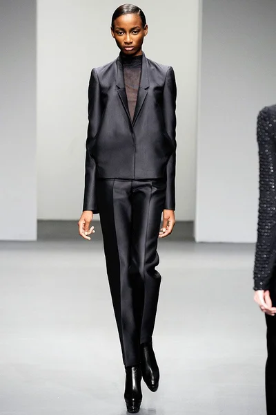 Look 29